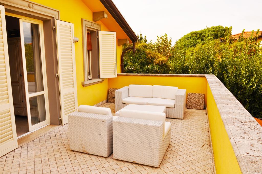 Holiday Apartments Fiumetto Marina di Pietrasanta Bagian luar foto